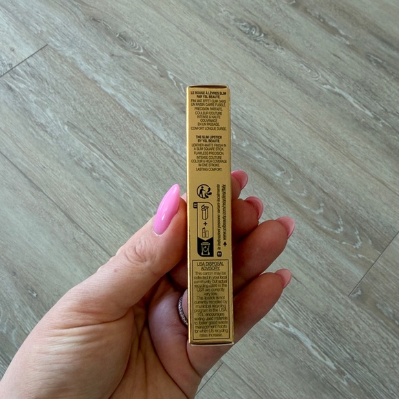 Yves Saint Laurent Rouge Pur Couture The Slim Leather Matte Lipstick - 1966 - Picture 4 of 5